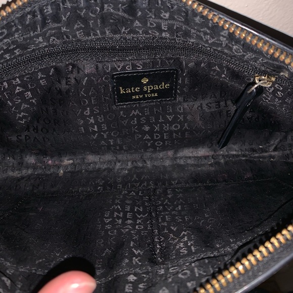 Black Kate Spade crossbody with bow - Picture 4 of 6